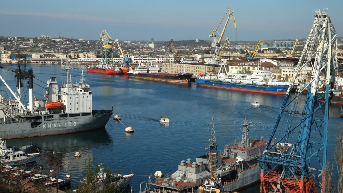 Хто винен у черговому банкрутстві Севастопольського морського порту